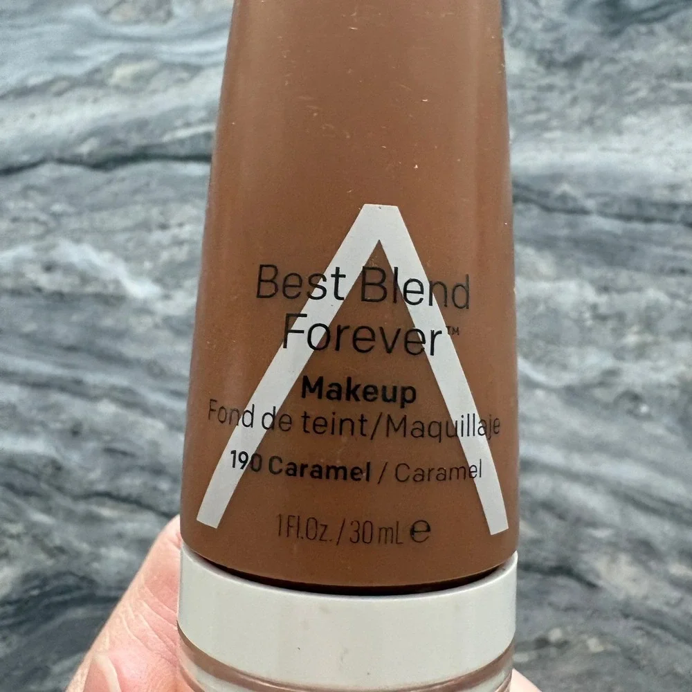 Almay Best Blend Forever Makeup SPF 40 Foundation 190 Caramel 1oz Lot of 2